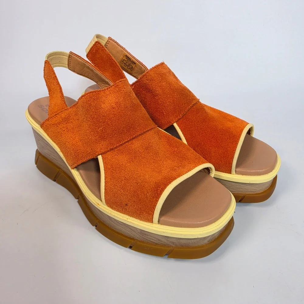 SOREL Joanie III Slingback Wedge Sandals Women's 8.5 Orange Suede Chunky Retro